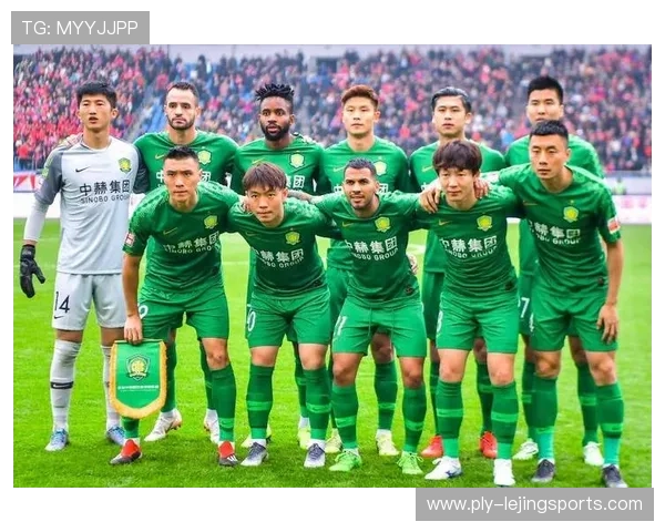 国安足球队最帅球星是谁盘点热门人选与球迷热议分析
